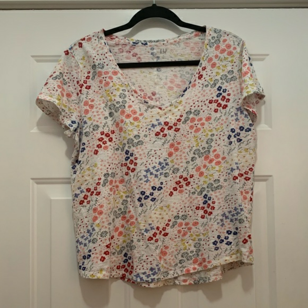Gap easy tee